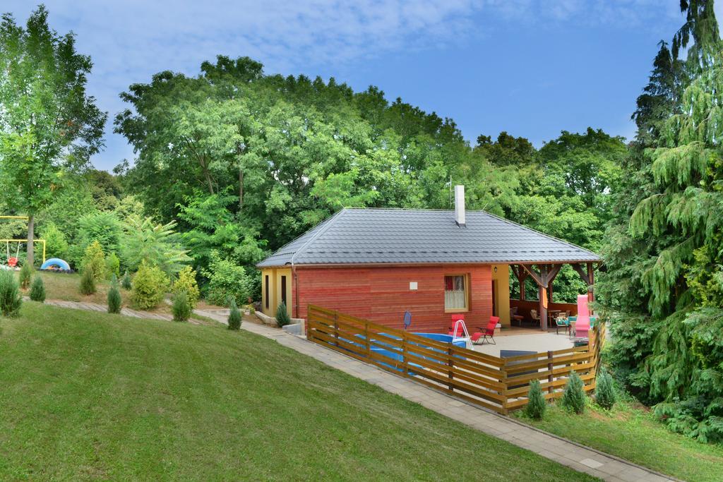 Areal Hradisek Villa Klobouky u Brna Bagian luar foto