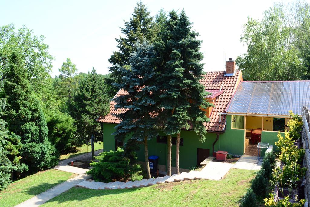 Areal Hradisek Villa Klobouky u Brna Bagian luar foto